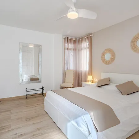 Exclusive Penthouse Front Ocean View Heated Pool لوس كريستيانوس