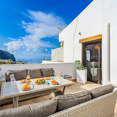 Exclusive Penthouse Front Ocean View Heated Pool